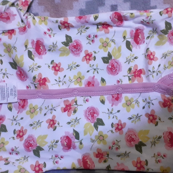 Laura Ashley baby 3-6 m baby onesie 2 pc set - Picture 4 of 4